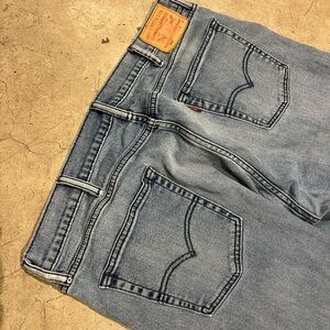 Levi's Men's Light Blue Straight Jeans